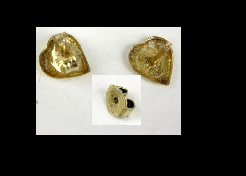 14k Gold Heart Earrings with Etched Design .4 grams
