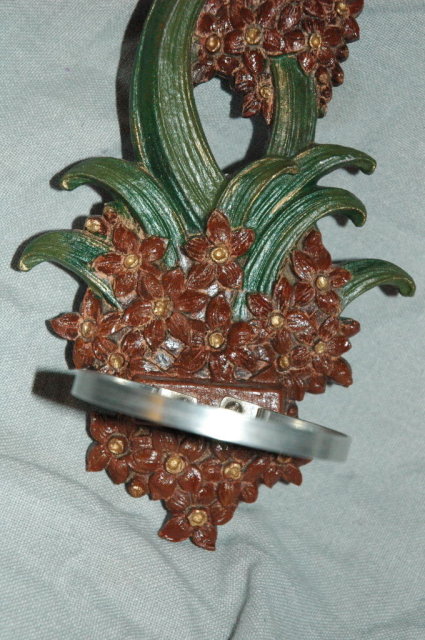 Syroco Wood Wall Plaque Plant Holder.