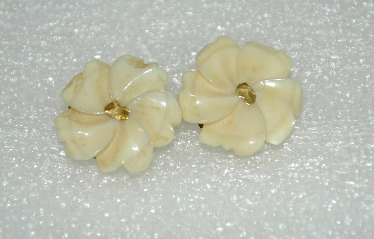 Carved Gold Nugget Bone Ivory Earrings Old Clip On's