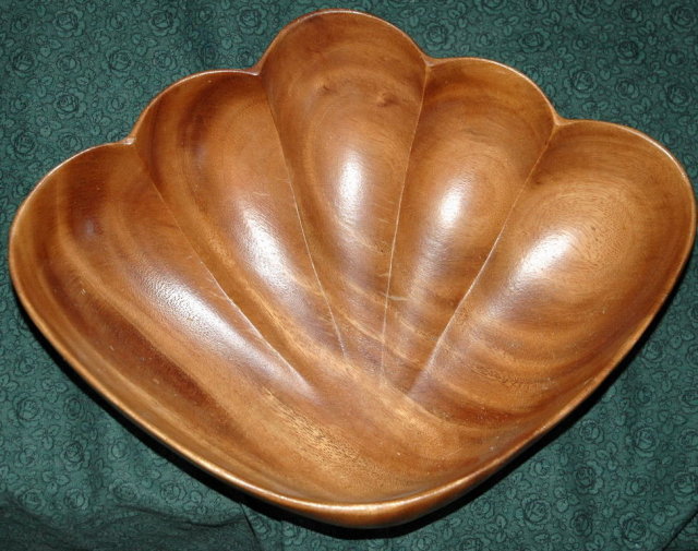 Large Hawaiian Monkey Pod Wood Shell Bowl**PRICE REDUCTION! **