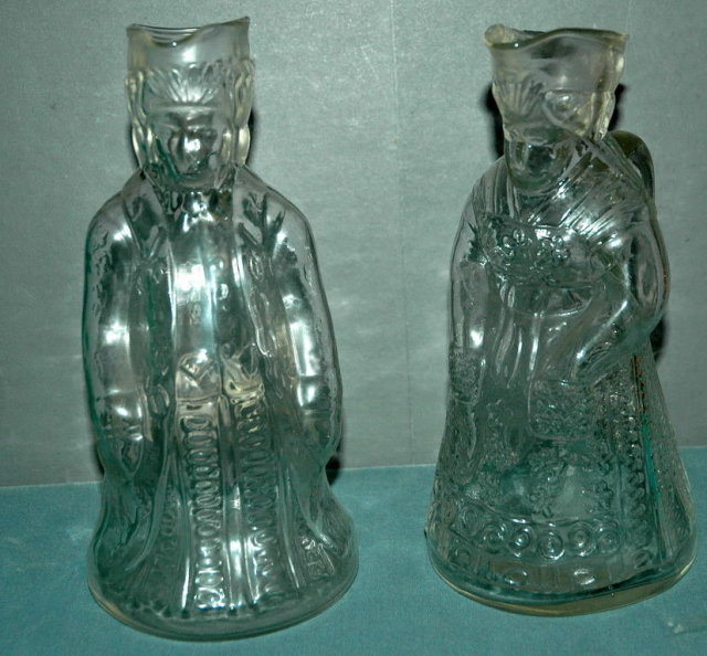 King & Queen Glass Syrup Pitchers Dispensers * PRICE REDUCDED * !