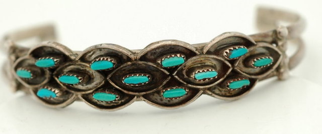 Petite Point Turquoise Sterling Bracelet -Weeka