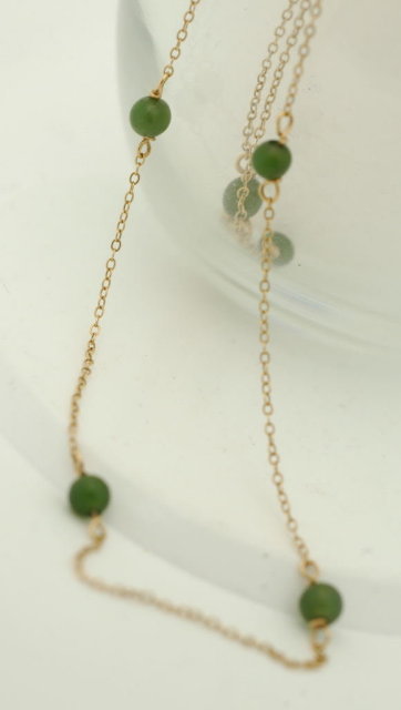 14k gold & Jade Bead Necklace 15