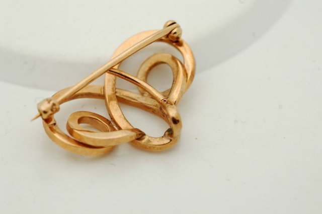 14k Solid Gold Watch Pin