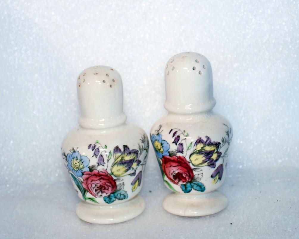 Copeland Spode Gainsborough Salt Pepper Shakers / Rare
