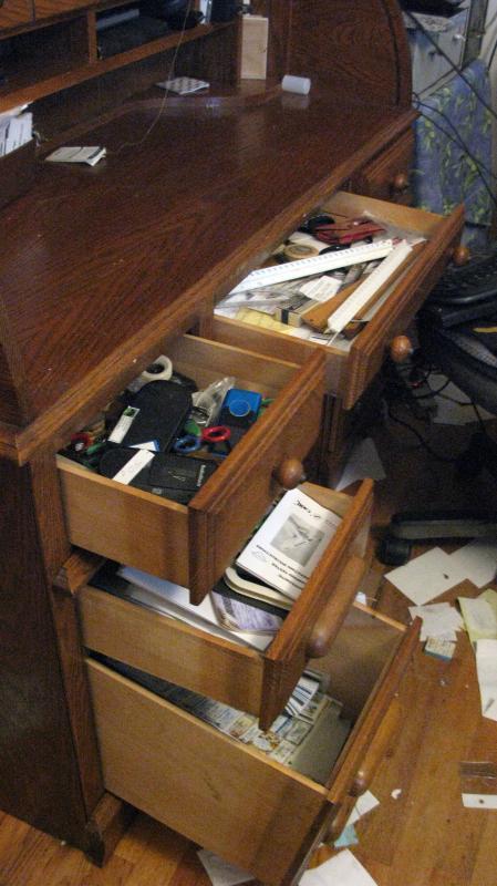 Oak Roll Top Desk quartersawn oak Perfect Size for small area, price drop for quick sale