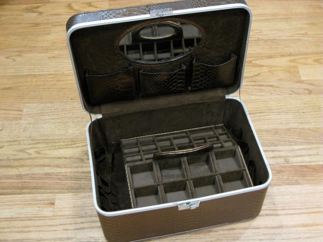 Cosmetic Train Case faux crocodile vinyl and lift out caddie