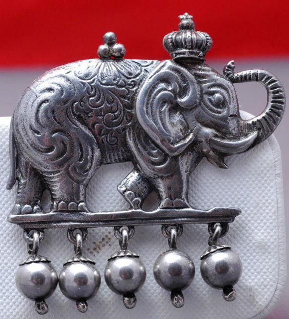 BIG Sterling Silver Elephant Dangle Pin 28gm