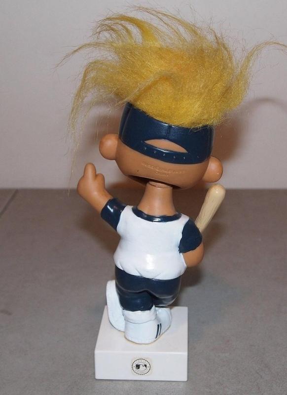 SEATTLE MARINERS Bobblehead Nodder Troll 1992 Russ