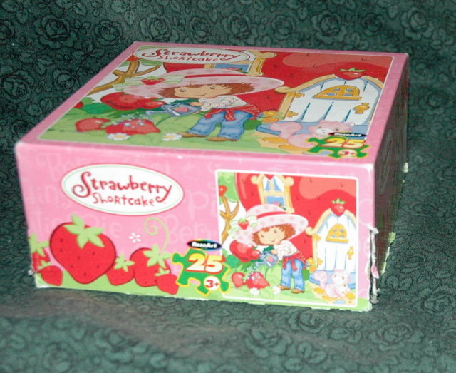 25 pc Strawberry Shortcake Puzzle. Free Shipping in the USA