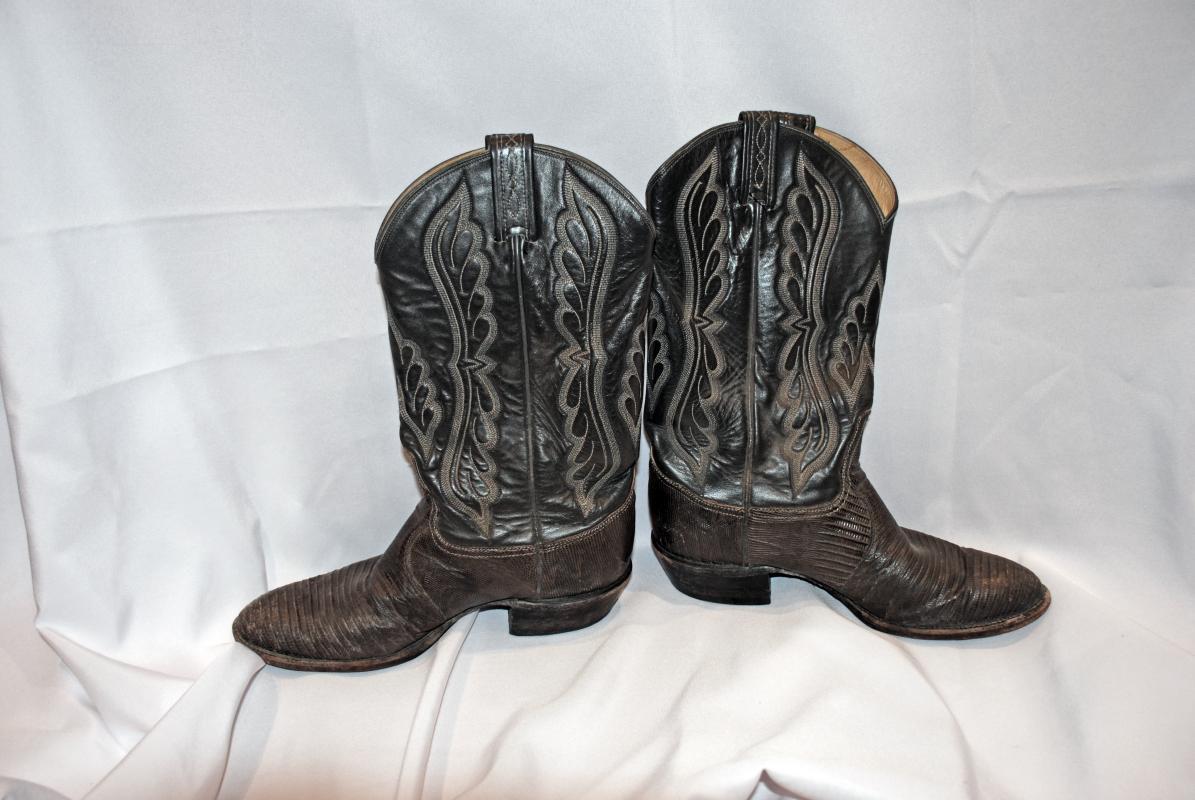 Vintage Tony Lama Cowboy Boots size 9D Exotic Reptile Vamps