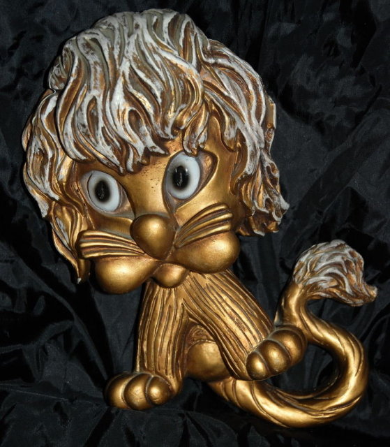Retro Tacky Big Head Lion Wall Art Universal *Price Reduced!*