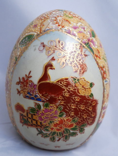 Hand Painted Chinsese Porcelain EGG *REDUCED PRICE*