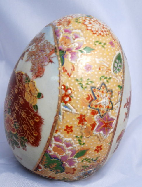Hand Painted Chinsese Porcelain EGG *REDUCED PRICE*