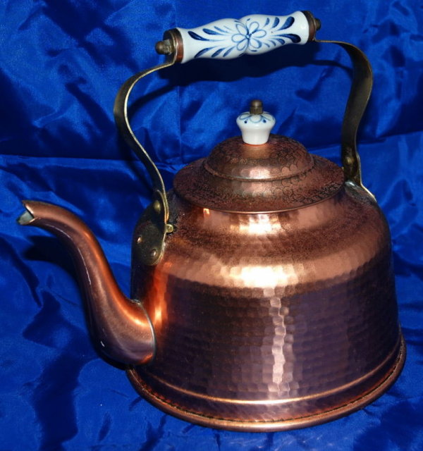 Hand Hammered Copper Tea Kettle with Delft