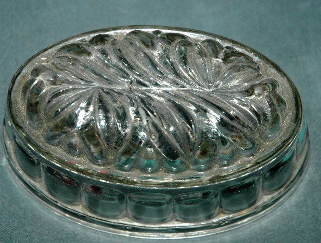 Old Depression Glass Jello or Gelalin Mold