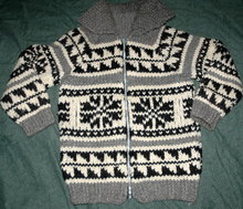 Genuine Canadian Cowichan n Sweater 100% Hand