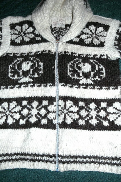 Genuine Canadian Cowichan Indian Sweater 100% Hand Spun Wool with Registration number