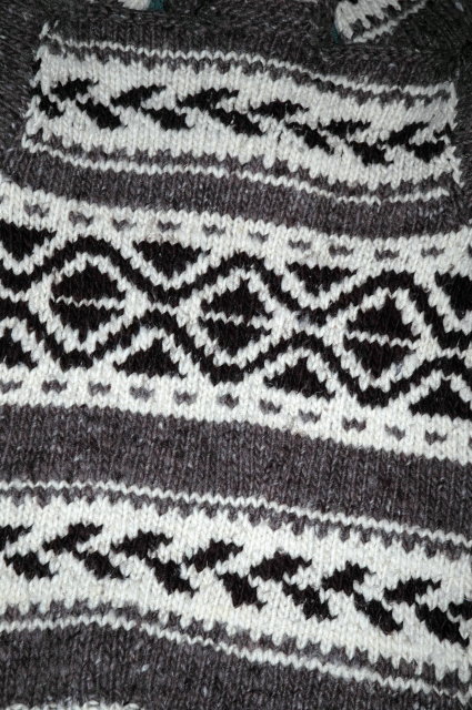 Genuine Canadian Cowichan Sweater 100% Hand Spun Wool