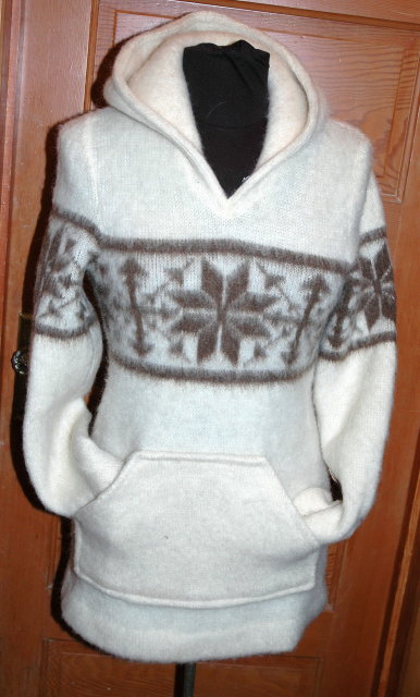 Hilda Icelandic Sweater Pullover Hoodie Small