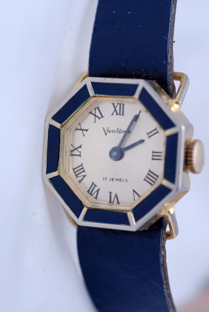 Vintage Vendome 17 Jewels Watch - Ladies