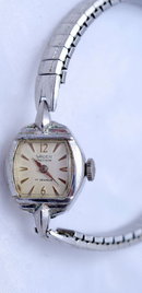 Vintage Ladies Guen Precision 17 jewel watch