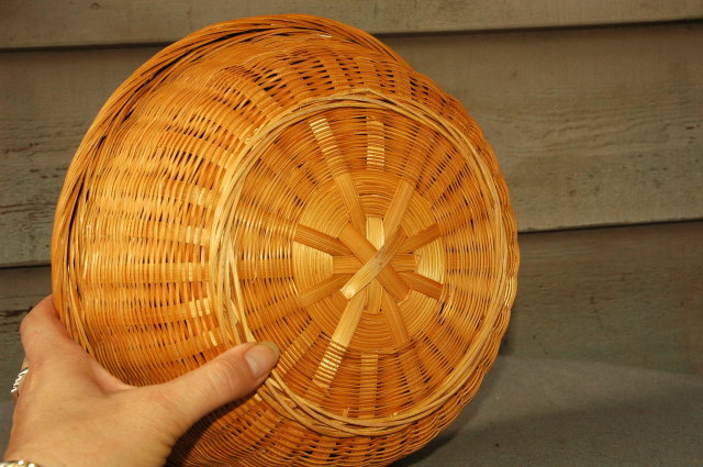 Splint Wood Wicker Basket ?Cedar? Pine? * PRICE REDUCTION!*