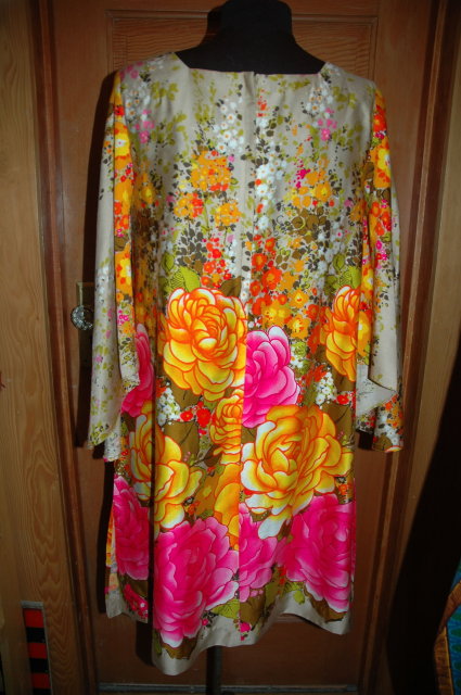 Swing Dress size Med Brightly Colored - Vintage Retro 60's
