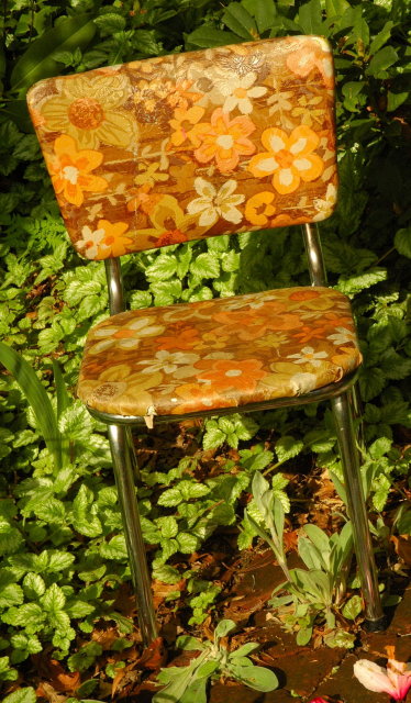 Vintage Chrome & Vinyl Child Kitchen Chair * PRICE REDUCTION!*