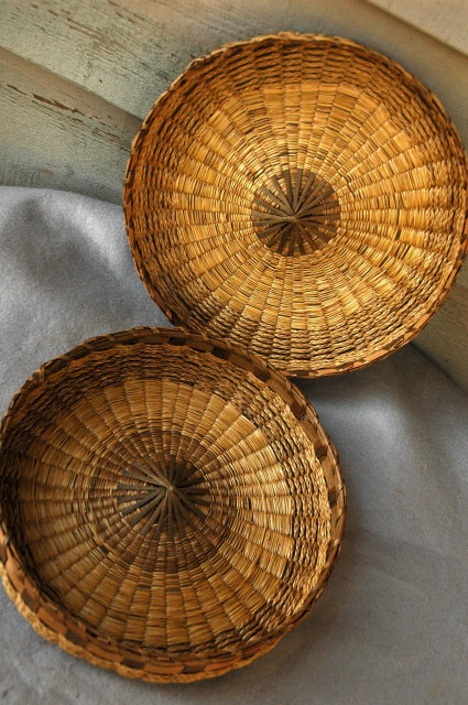 Native American Sewing Basket Splint Ash & Sweet Grass Northeastern tribe