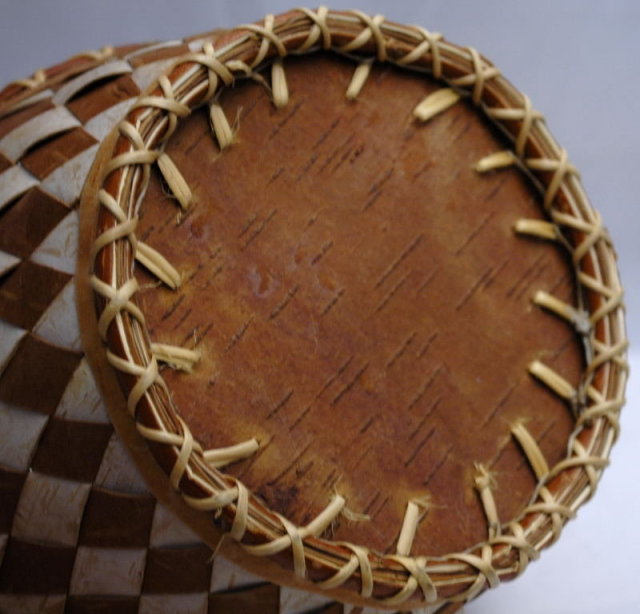 Birch Bark Basket Inupiaq Native Alaskan Large size *** PRICE REDUCED!***