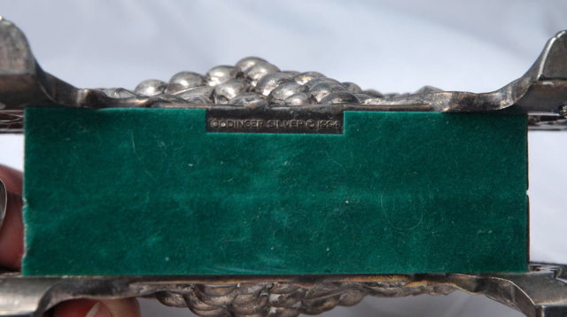 Old Godinger Silver Plated Grape Design Napkin Holder