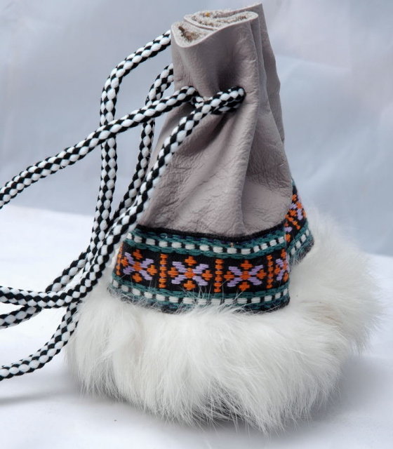 Alaskan Native American Drawstring Bag or Pouch Leather & Fur