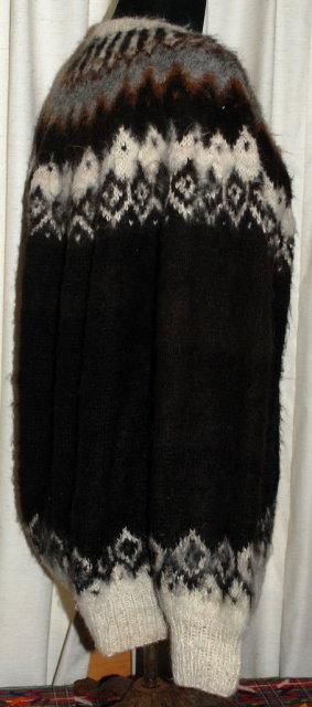 100% Alpaca Hand Knit Sweater Large Size