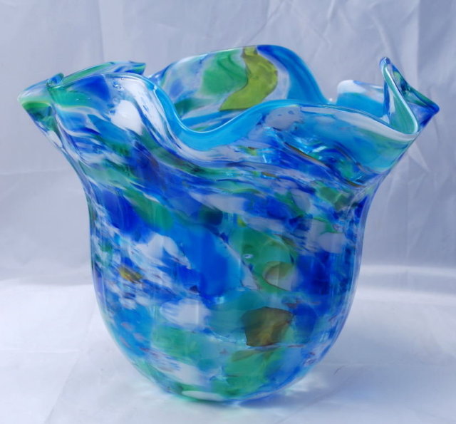 Large Hand Blown Glass Bowl Vase Trish Knowles signed art glass piece