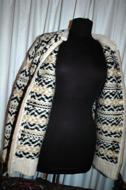 Vintage Hand Knit Scandinavian Zip Up an Sweater Medium Cardigan