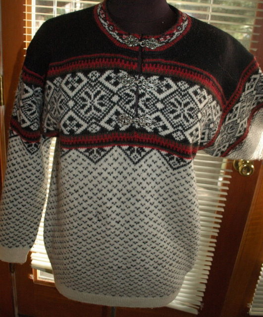 Nowegian Sweater Creem company Adelsten size 34/36