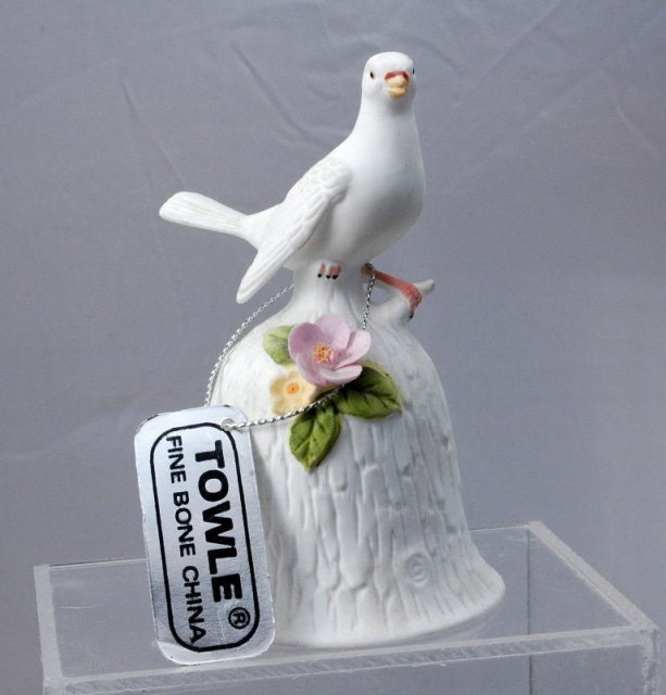 Towle Fine Bone China Bird Bell with tag