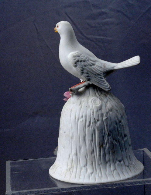 Towle Fine Bone China Bird Bell with tag