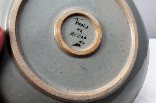 Tonala Mexican Stoneware Pottery Dish Signed KE 8.5