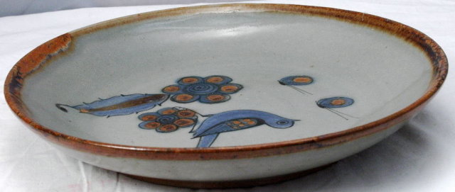 Tonala Mexican Stoneware Pottery Dish Signed KE 8.5