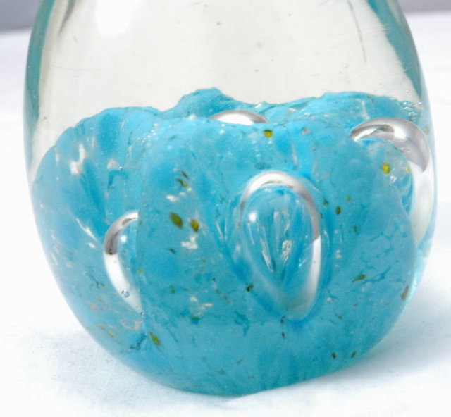 Norcrest Bubble Glass Paperweight 3.5