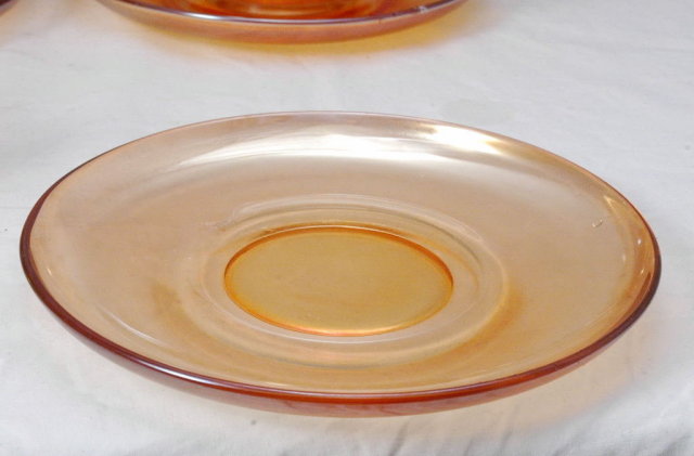 Jeannette Glass Cup Saucer Set of 4 Gold Luster-ware Carnival
