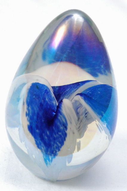 Hand blown Art Glass Paperweight Egg Beautiful Blue White Clear Oval