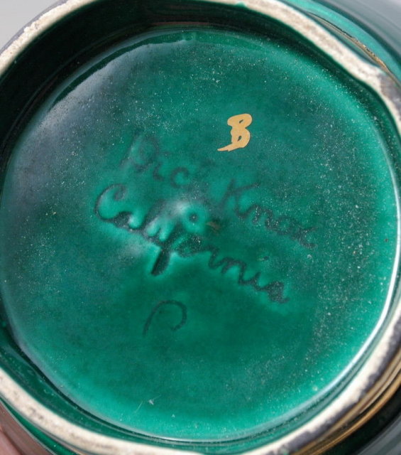 Dick Knox, California Pottery Urn Vase, Mid-Century Oriental influence vase