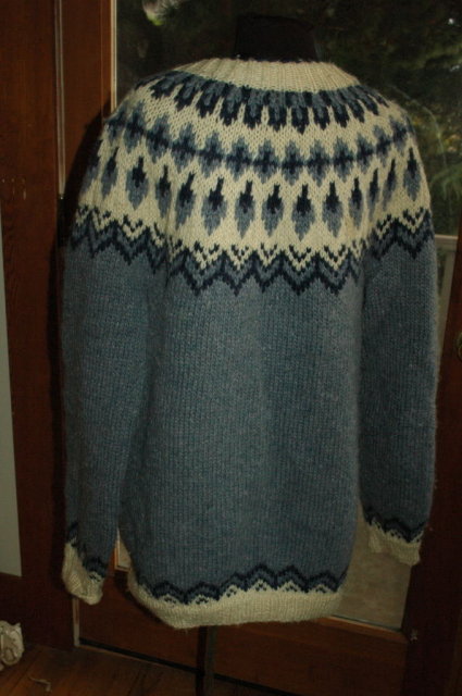 Icelandic Wool Cardigan Sweater,Handknit Blue/White large