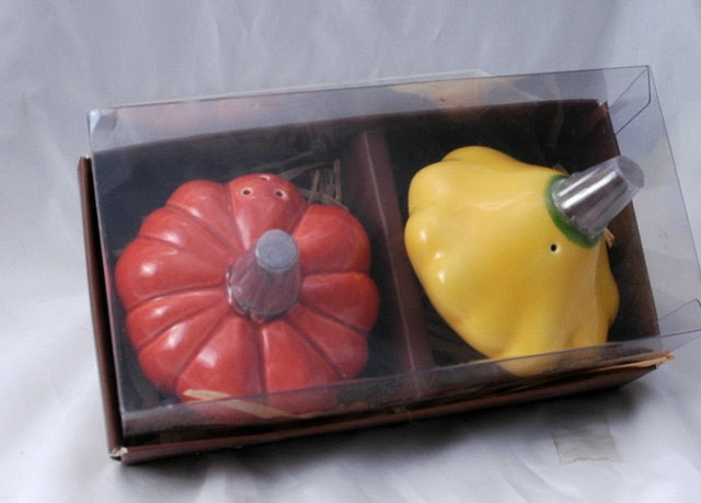 Pumpkin & Squash Salt & Pepper Set , New in package