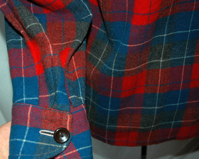 49er Wool Plaid Shirt Jacket, Blazer in Excellent condition by Viola Adams Blue RED