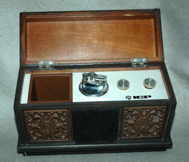 Cigarette Holder Transistor Radio Hi Fi Console