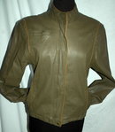 Short Waist Bomber Style Leather Jacket Size Zipper Front size 10,